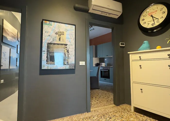 Br Treviso Train Station Apartments