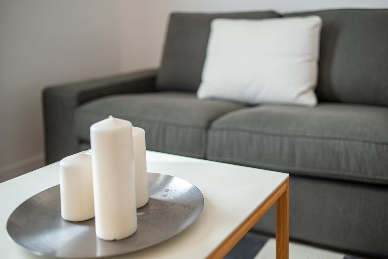 Br Train Station Apartment