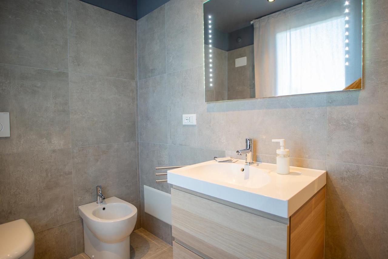 Br Train Station Apartment *