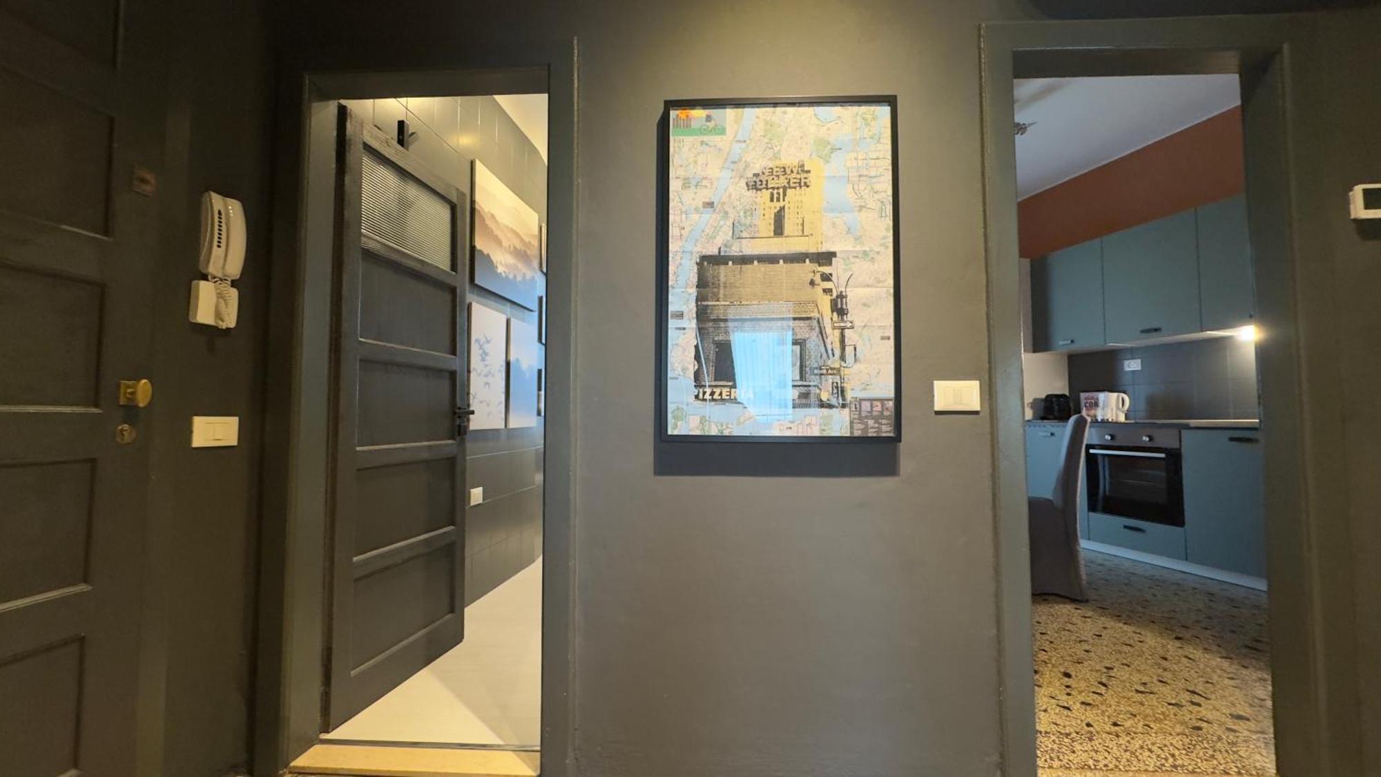 Br Train Station Apartment
