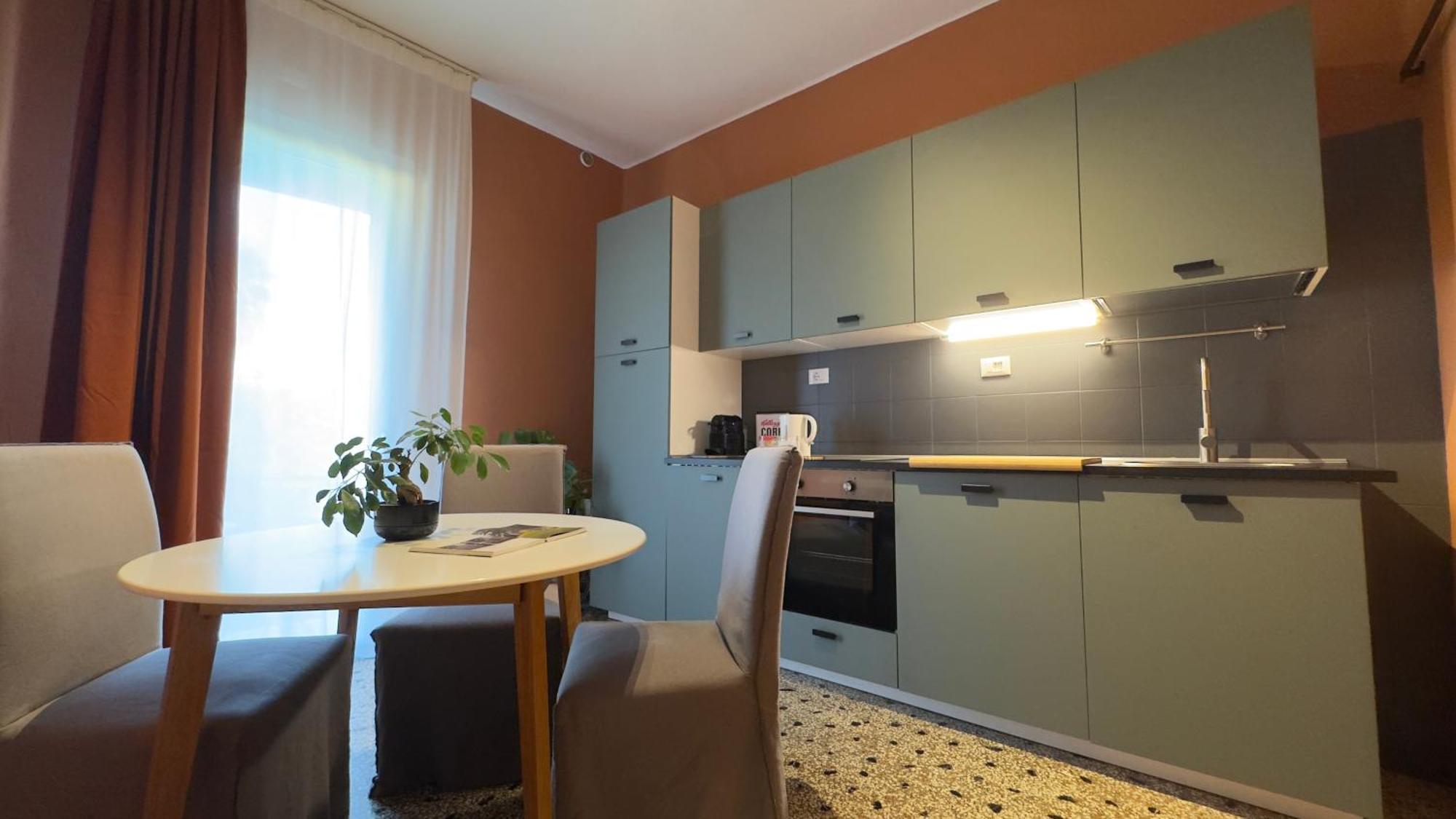 Br Train Station Apartment Treviso